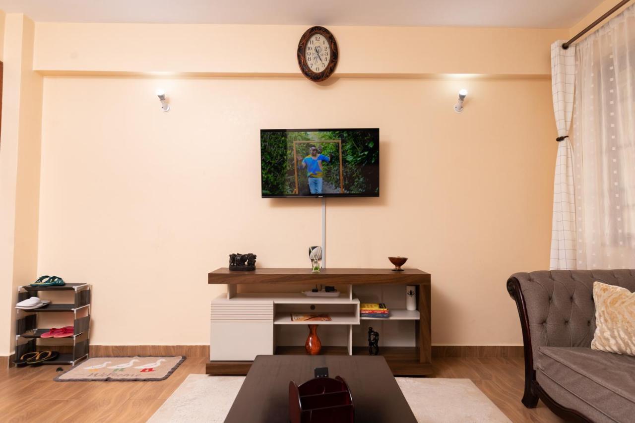 Luxurious-2 Bedroom Furnished *