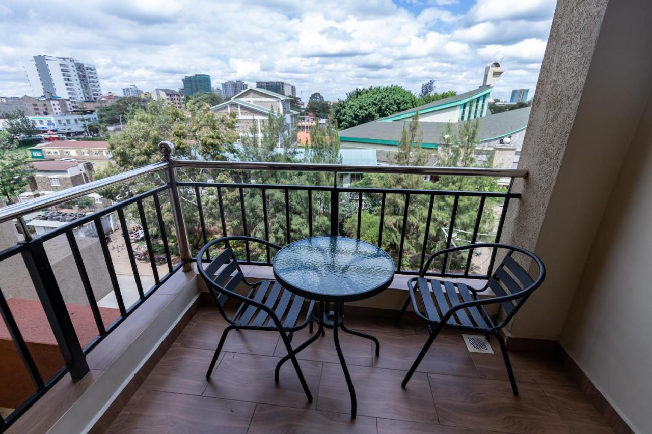 Luxurious-2 Bedroom Furnished Apartment *