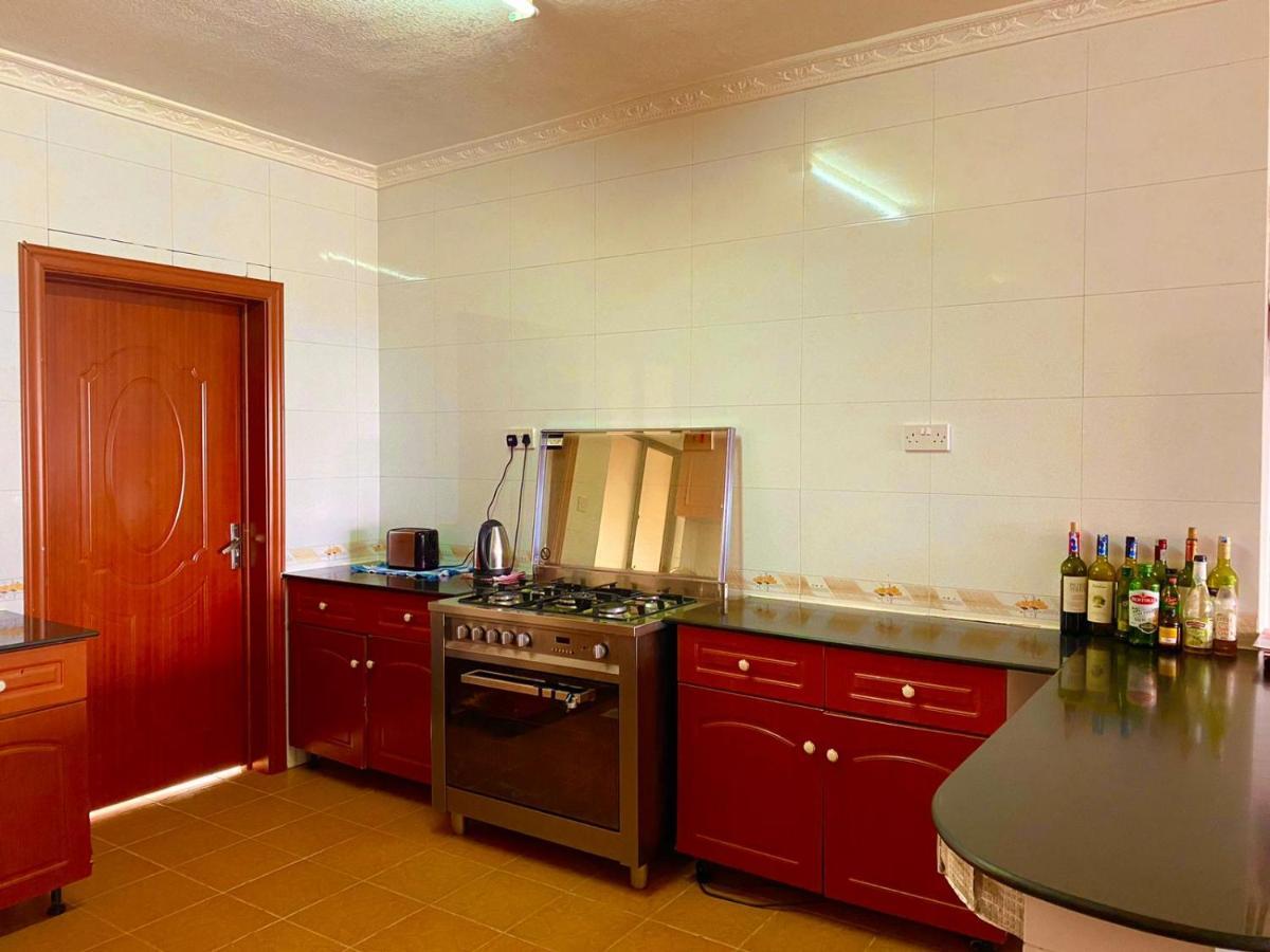 Homestay House Share-lavington Room1
