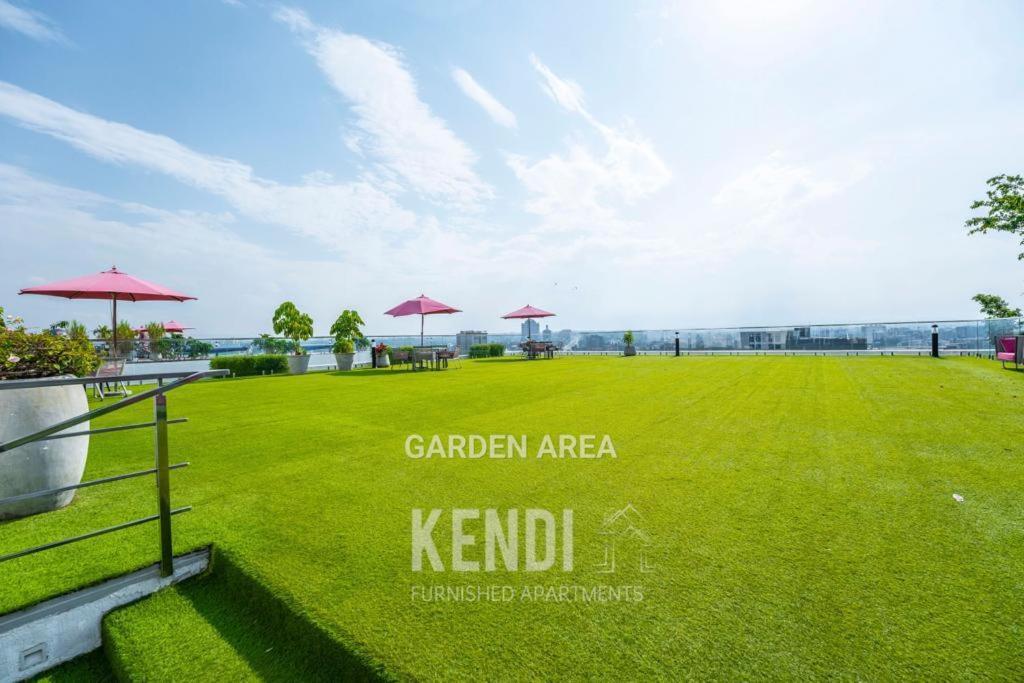 Apartment Skynest 2 Bedroom Next To Movenpick