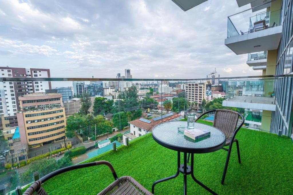 Skynest 2 Bedroom Next To Movenpick * Nairobi