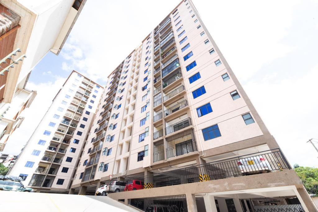 Furnished 2 Bedroom In Kilimani Apartment *