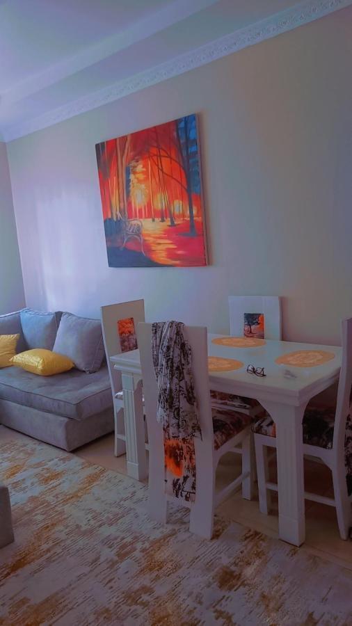 Kathy's Two Bedrooms * Nairobi