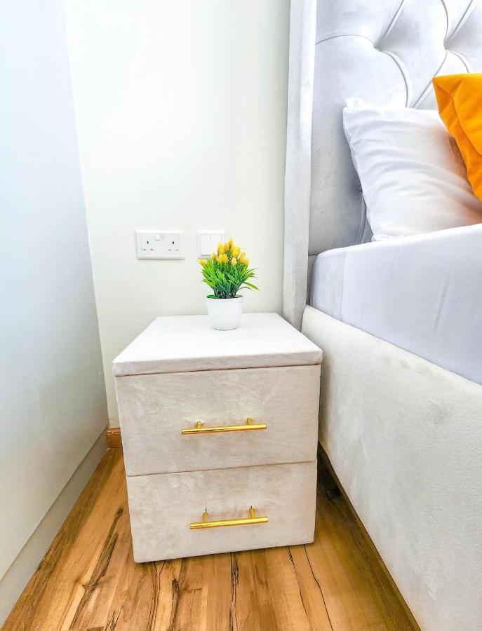 Armonia 2 Bdrm Apt/gym/poolview/wi-fi/netflix Apartment *