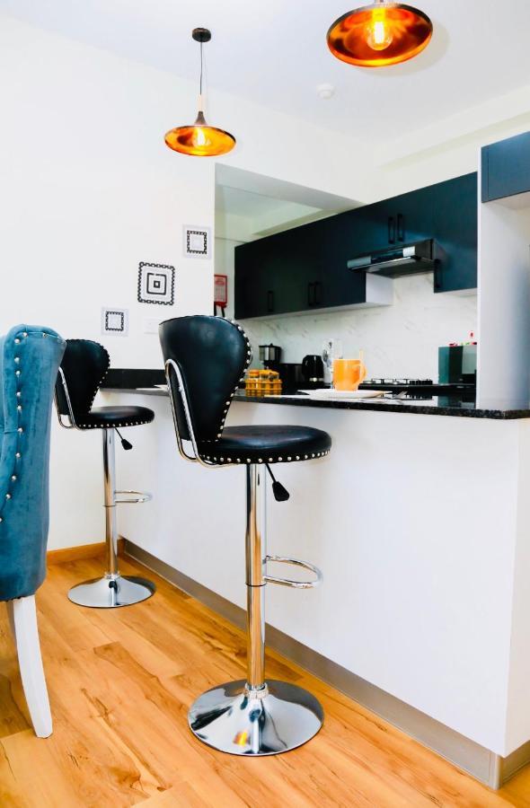 Armonia 2 Bdrm Apt/gym/poolview/wi-fi/netflix Apartment