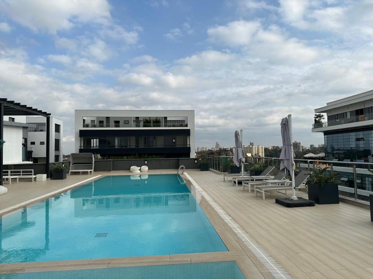 Yayo Riverside *