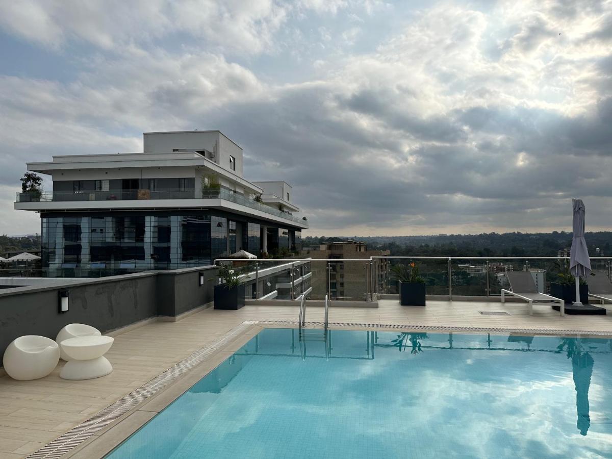 Yayo Riverside Apartment