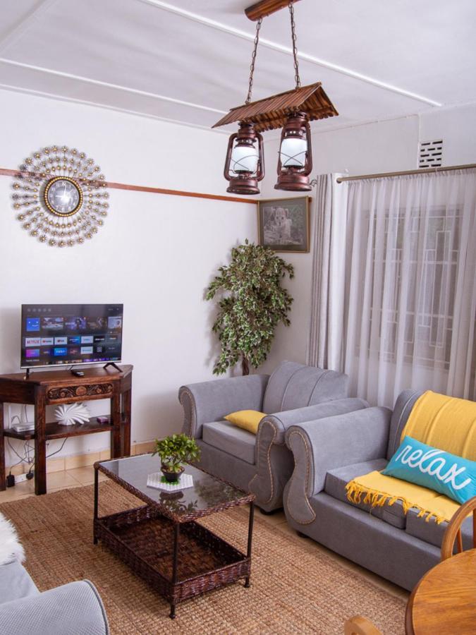 Elegant Touch - 2 Bedroom House In Karen *