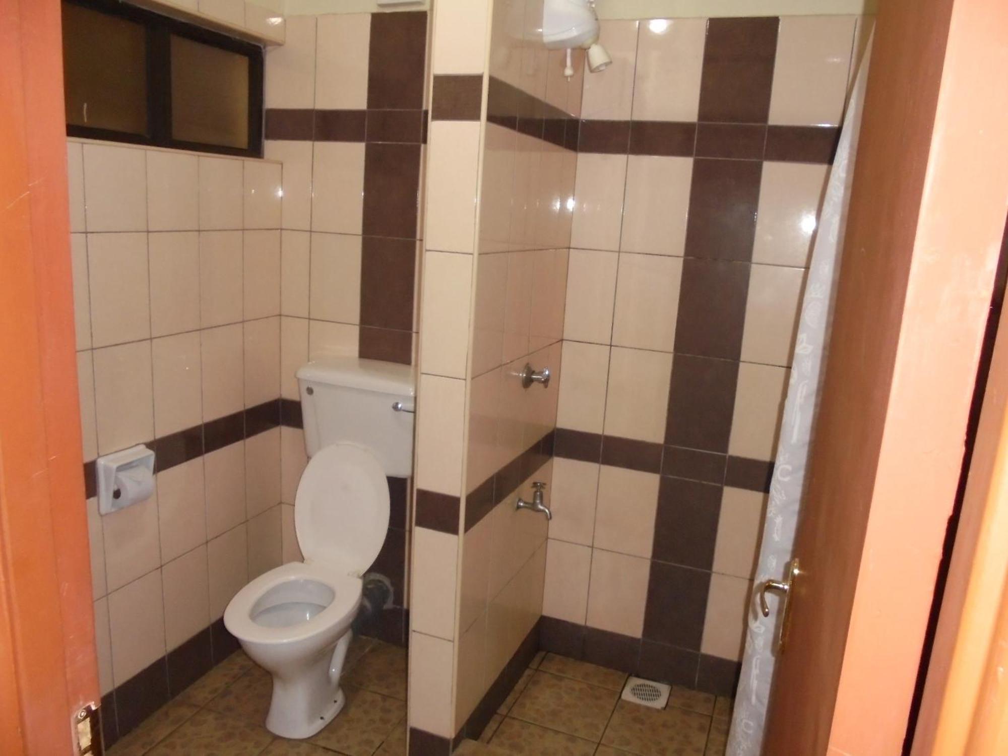 Hotel Transit 3*