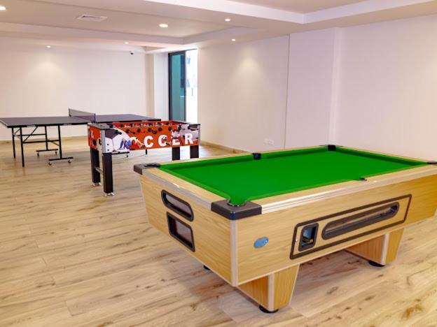 Ler Elite Homes Apartamento