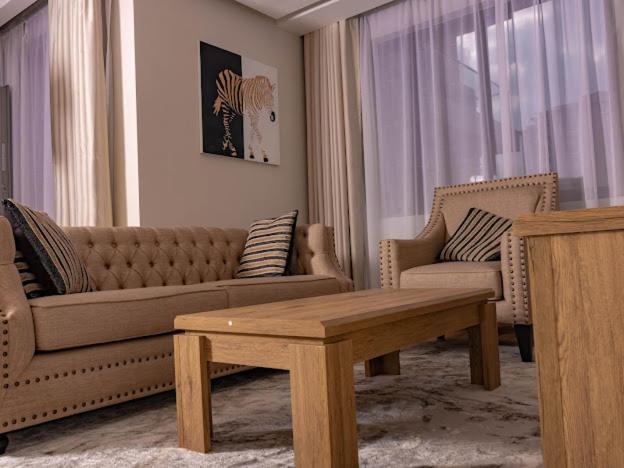 Ler Elite Homes