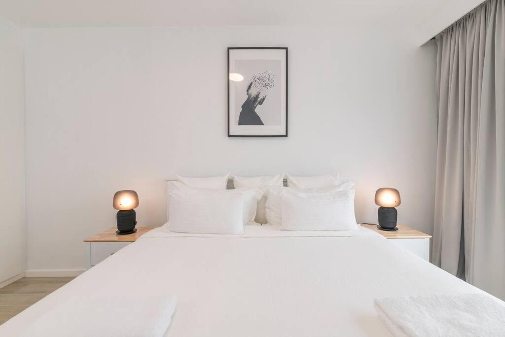 Riverside Square 2 Bedroom By Yourhost, Apartment