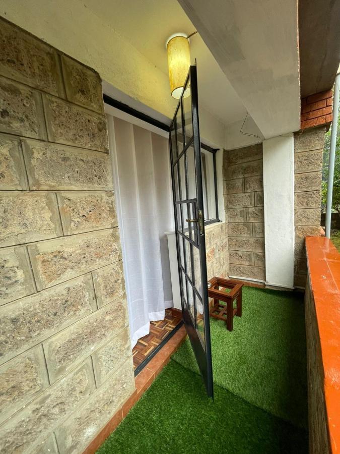 L Suites