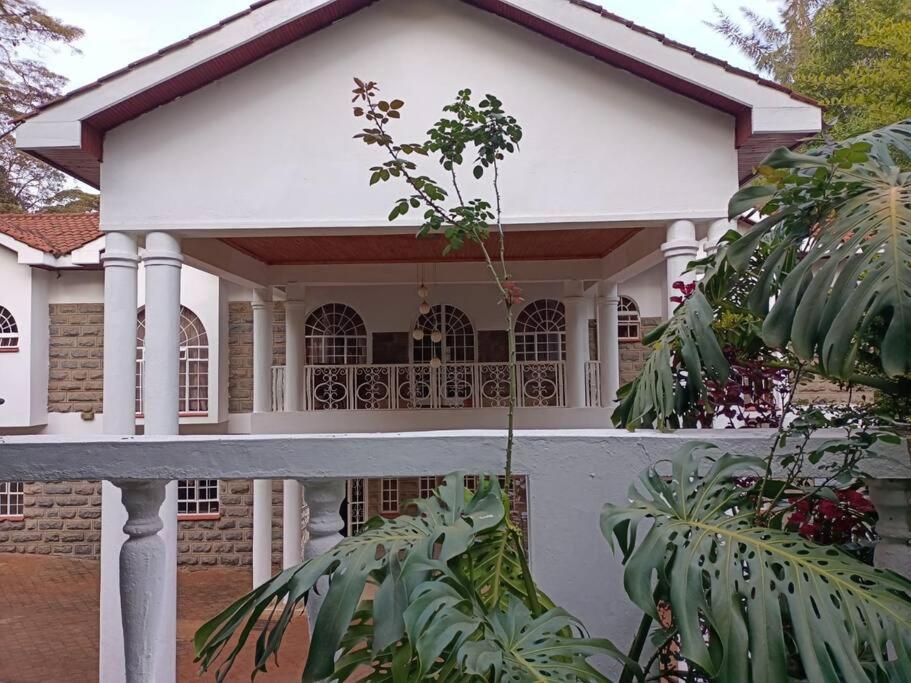 Villa Karen White Nairobi