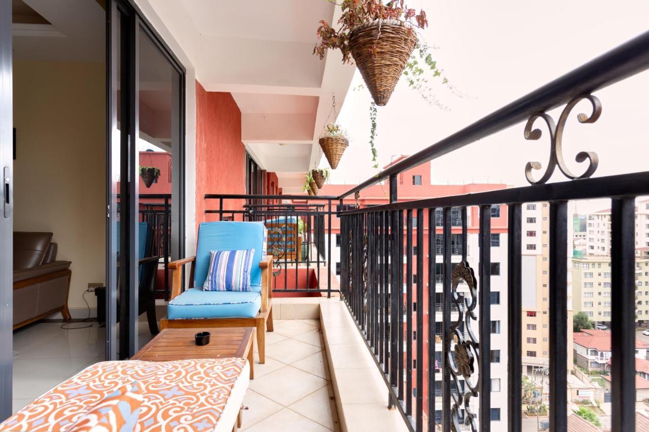 Fabulous Crestpark Penthouse *