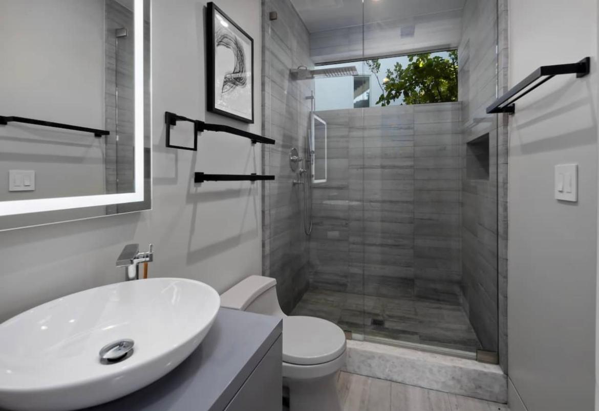 Portsview Apartment