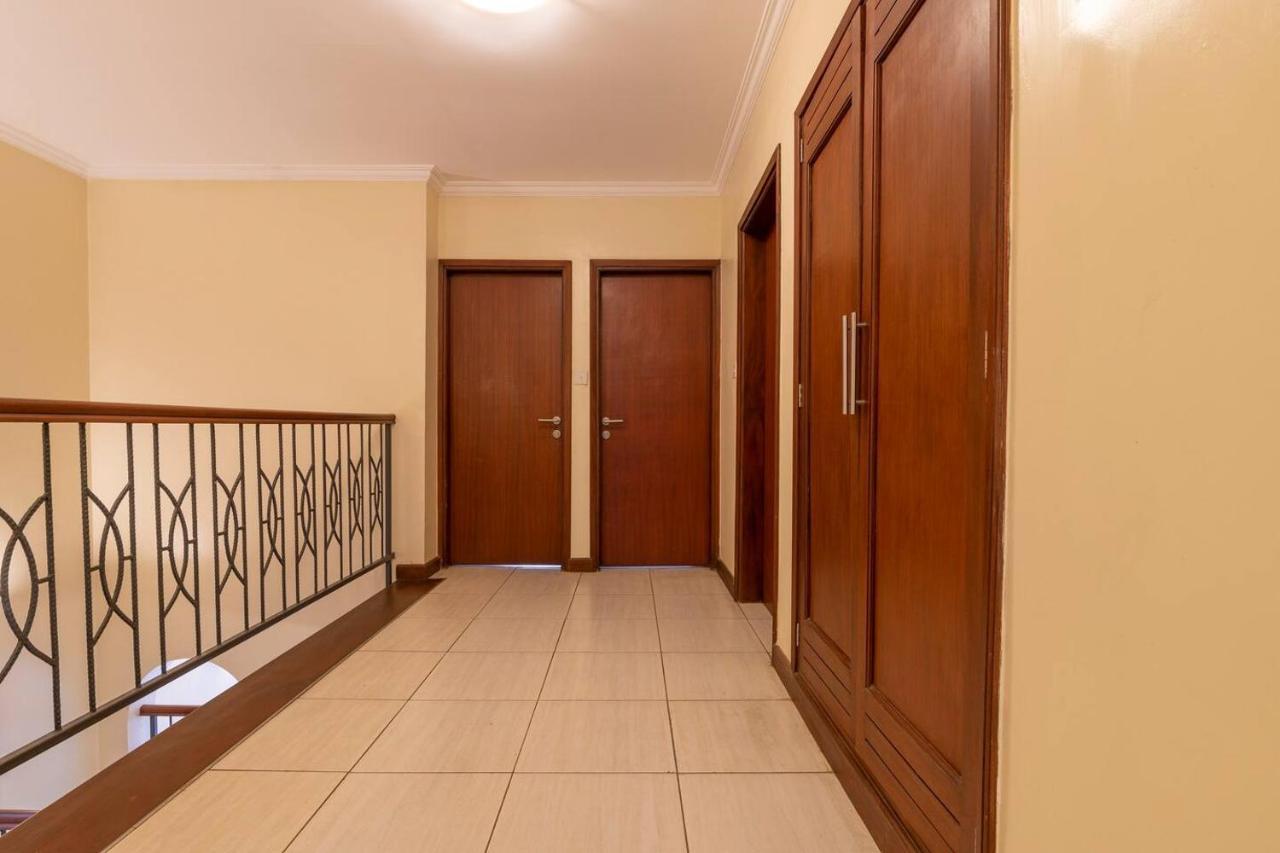 Apartment Riverside Park Tropical Oasis By Yourhost,4 Bed,nairobi Nairobi