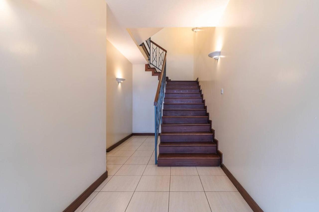 Apartment Riverside Park Tropical Oasis By Yourhost,4 Bed,nairobi *