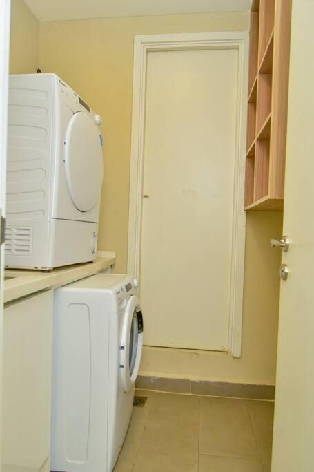 Zuri Apartment