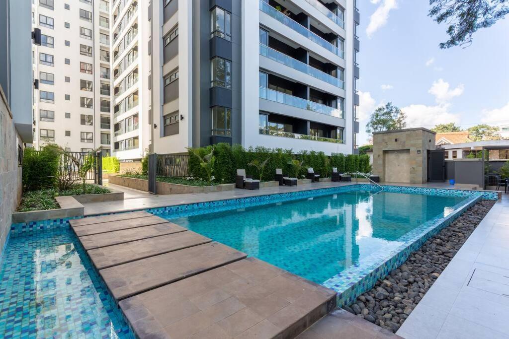 Apartment Riverside Square Luxury 2bed With Pool And Gymn Near Westlands Nairobi