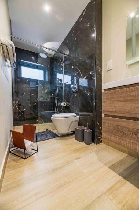 Riverside Square Luxury 2bed With Pool And Gymn Near Westlands Apartment