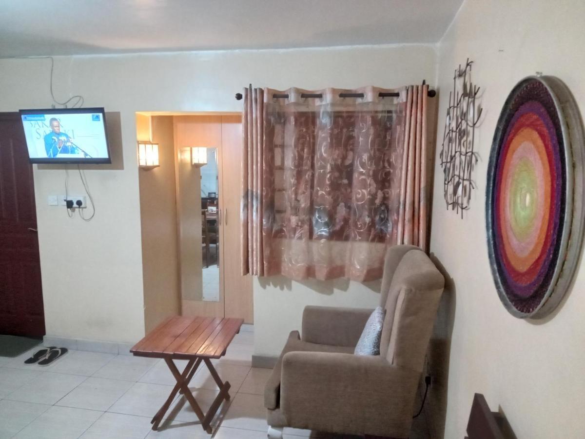 Budget - With Fast Wifi And Netflix Apartment *