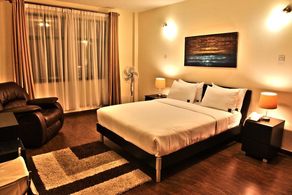 Aparthotel Golfview Serviced *