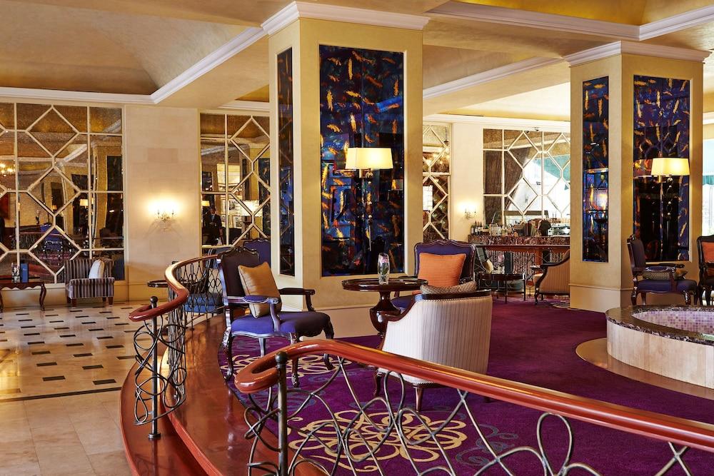 Rosa Kempniski Kenya Hotel