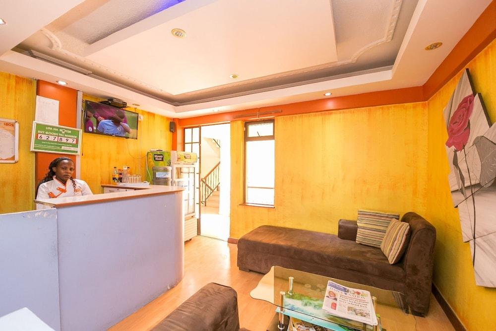 Upperhill Blueberry Hotel