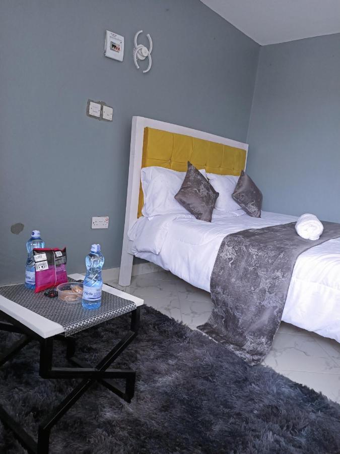 Royalsuites-utawala Apartment *