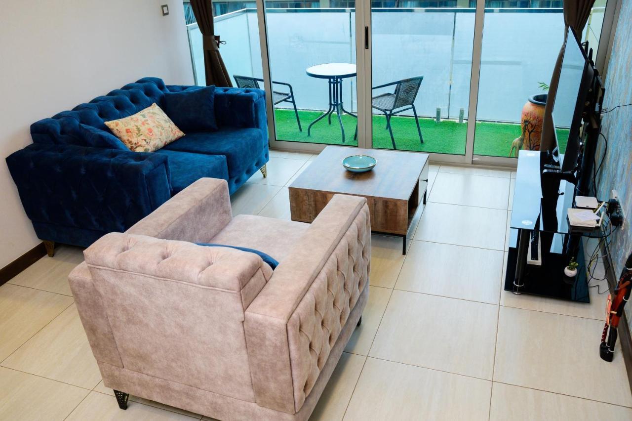 Apartamento Exquisite 2 Beds With Heated Rooftop Pool At Skynest Residences