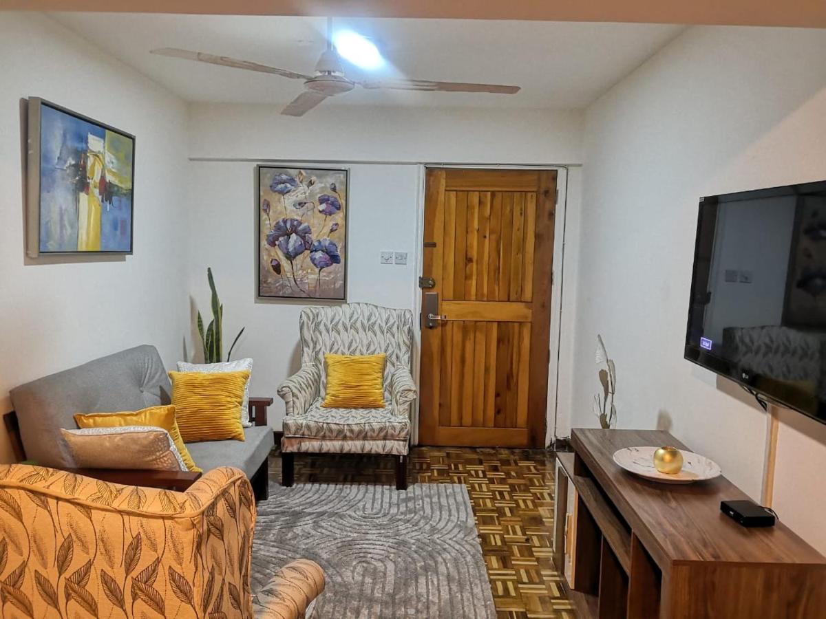Lux Lantana Executive Apartment