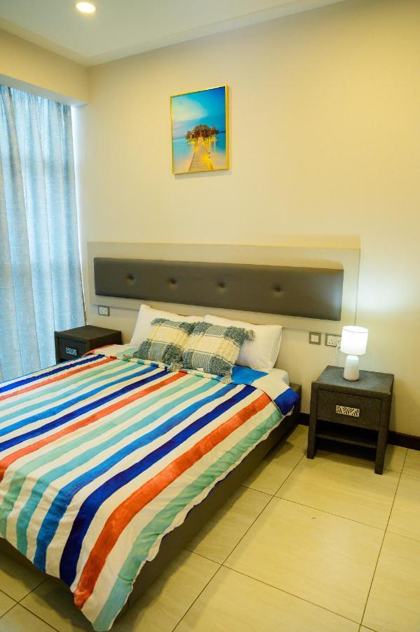 Exquisite 2 Beds With Heated Rooftop Pool At Skynest Residences *