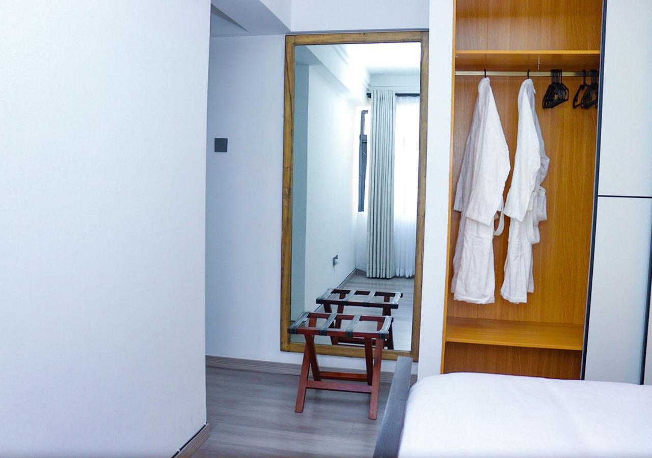 Rose Manor - Cozy Luxurious 2 Bedroom In Kilimani Apartment