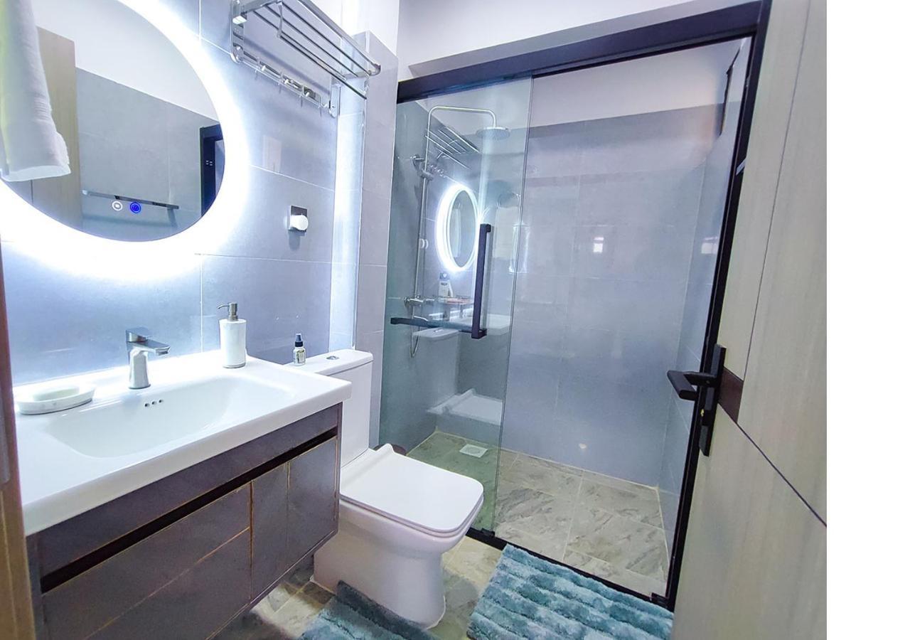 Rose Manor - Cozy Luxurious 2 Bedroom In Kilimani Apartment *
