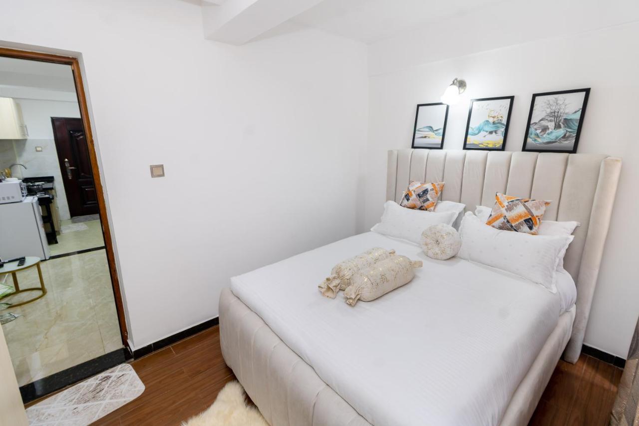 1bed In Kilimani, Near Yaya Apartment *