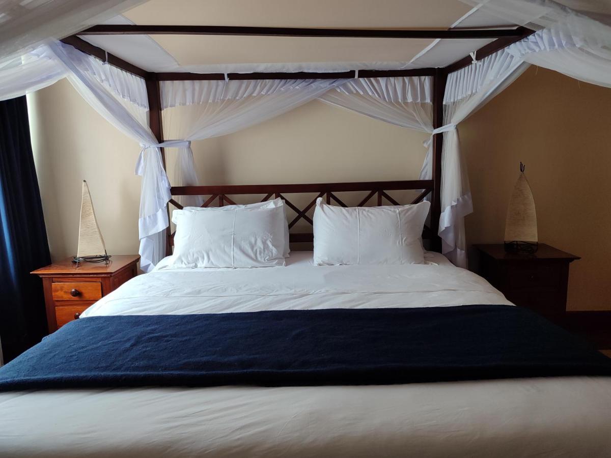 Lantana Gardens B2 & B8 Apartment