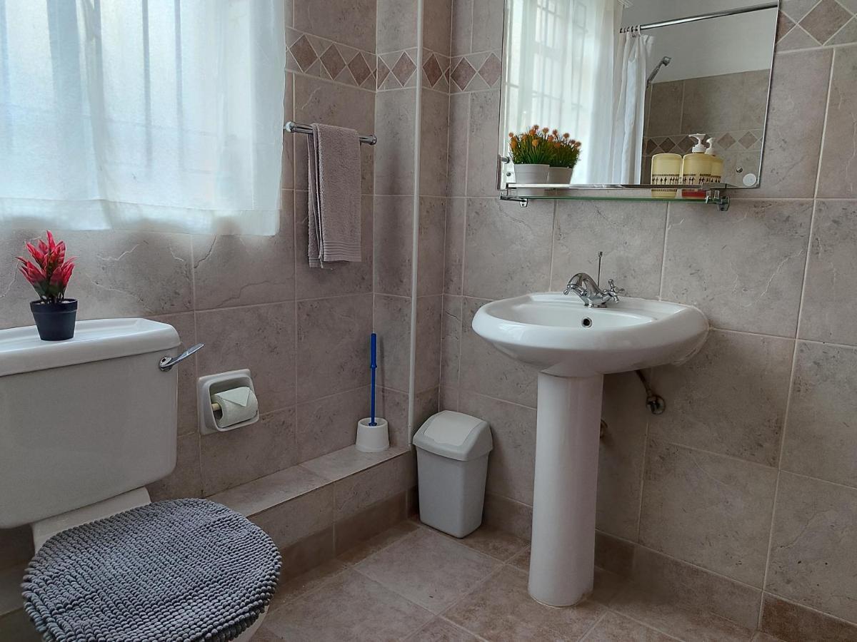 Lantana Gardens B2 & B8 Apartment