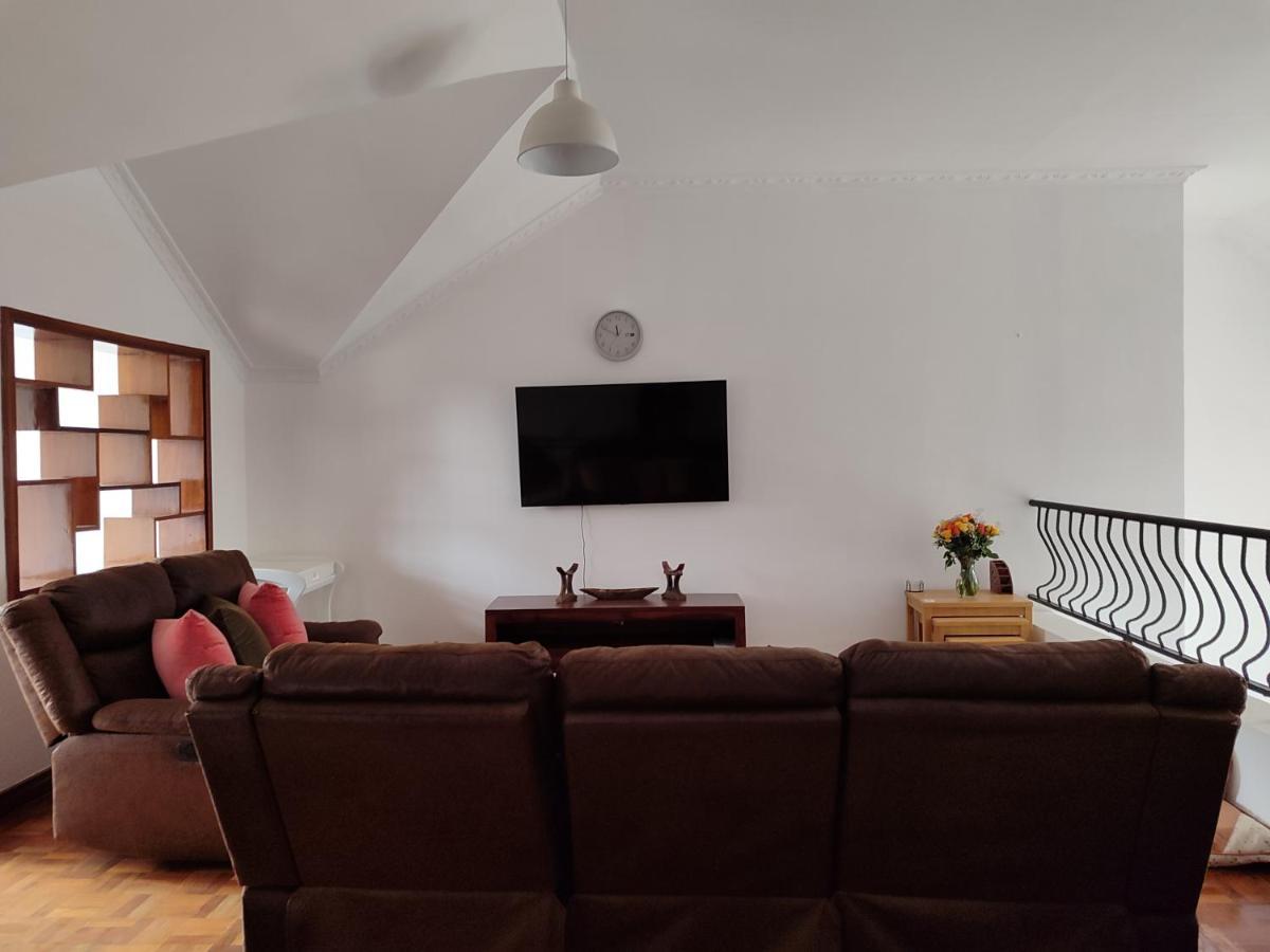 Bamboo Springs Apartamento
