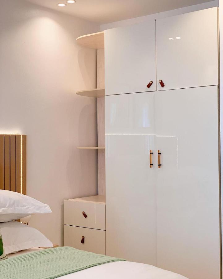 Apartment Ayiama Place