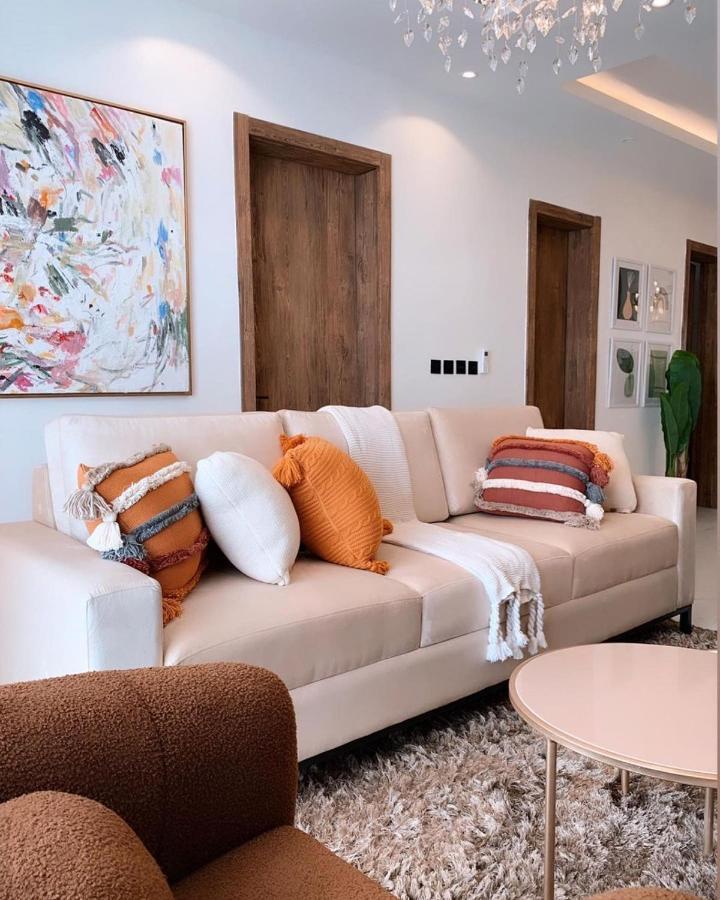 Apartment Ayiama Place *