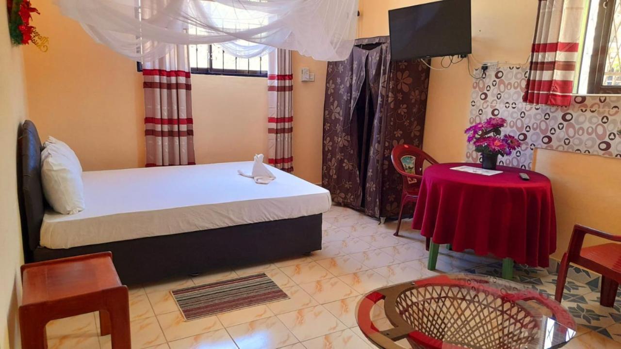 Hotel Zaradise Suites 3*