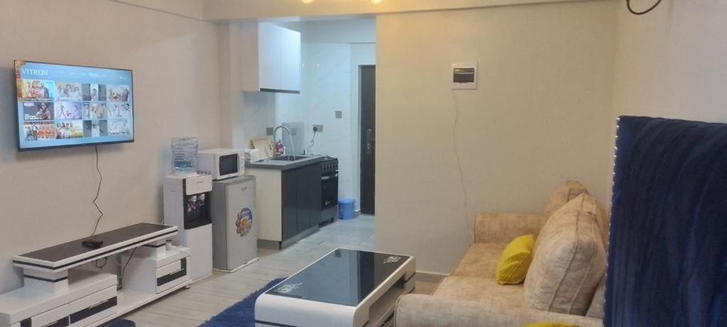 With A Gym& Balcony In Kileleshwa By Jeyem Nairobi
