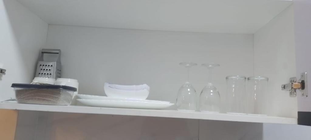 Bed & Breakfast With A Gym& Balcony In Kileleshwa By Jeyem *