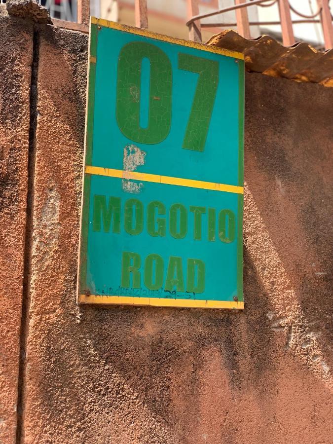 7 Mogotio * Nairobi