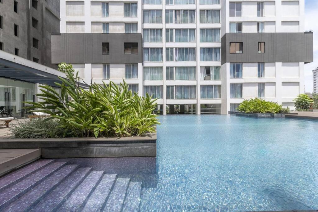 Apartment Luxury Modern 3bdr W/pool & Gym Ph_a205