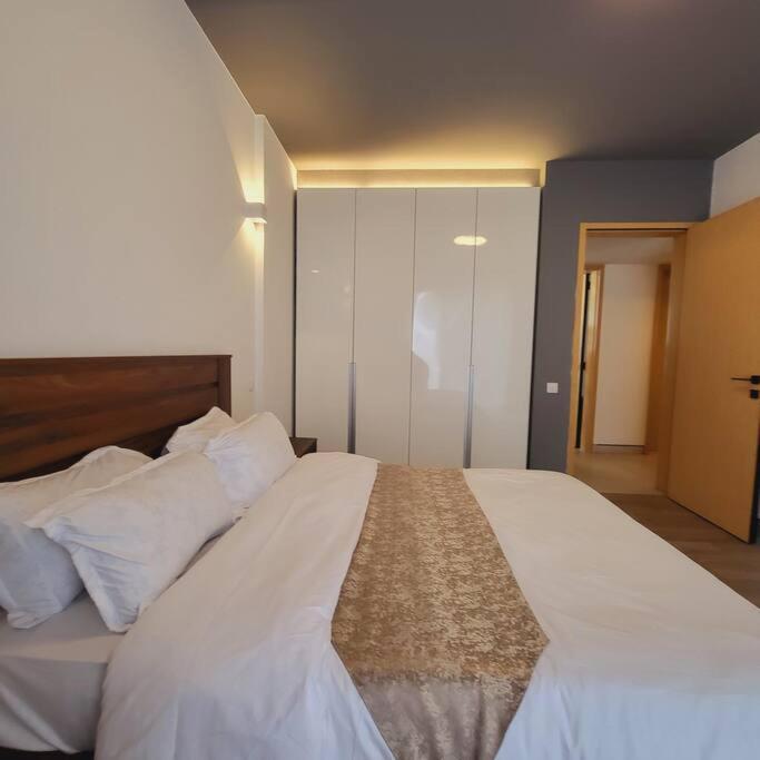 Luxury Modern 3bdr W/pool & Gym Ph_a205 Apartment Nairobi