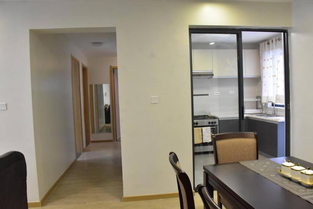 Blissful Airport Serviced Apt. Apartment *