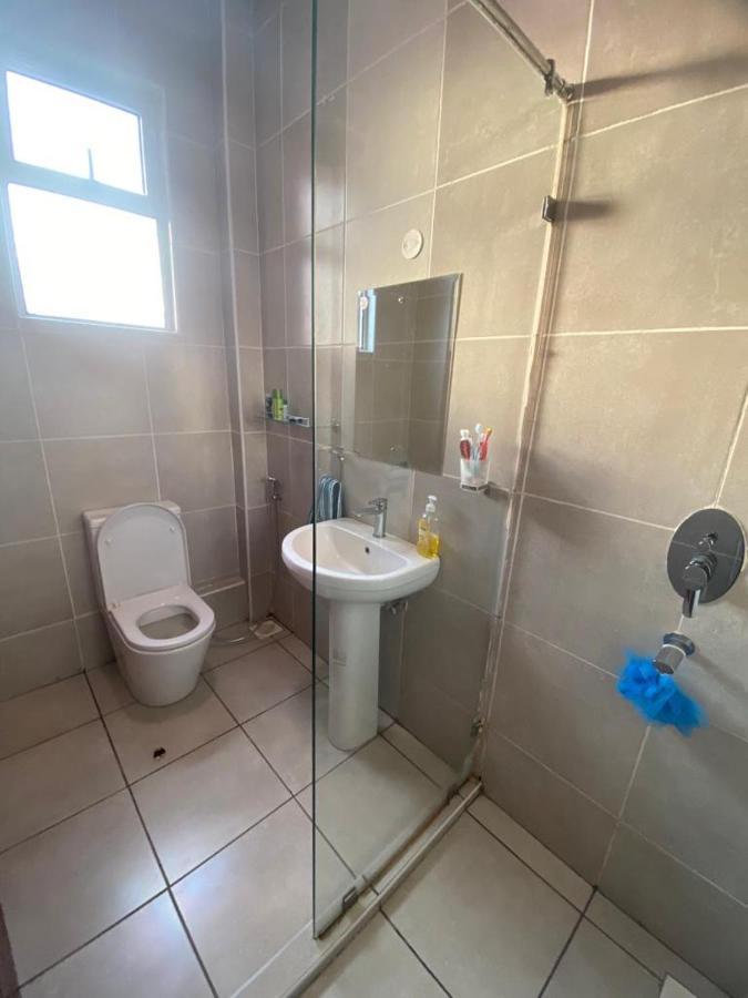 Sydney 4 Bed Fully Furnished. Apartment *
