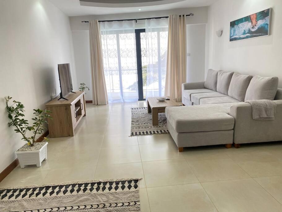 Luxury In Apartment *